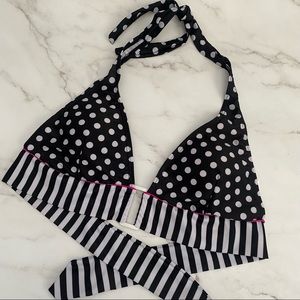 Swimwear Bikini top, size Large, Polka dots, black & white.